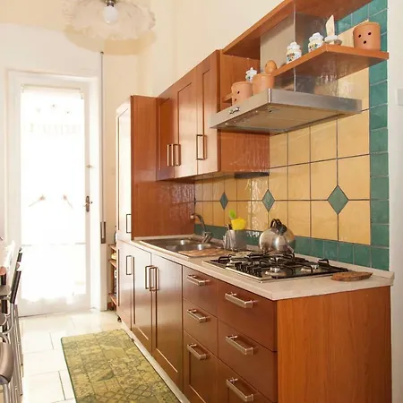Maman Suite, city center near Molo Beverello Napoli Esterno foto