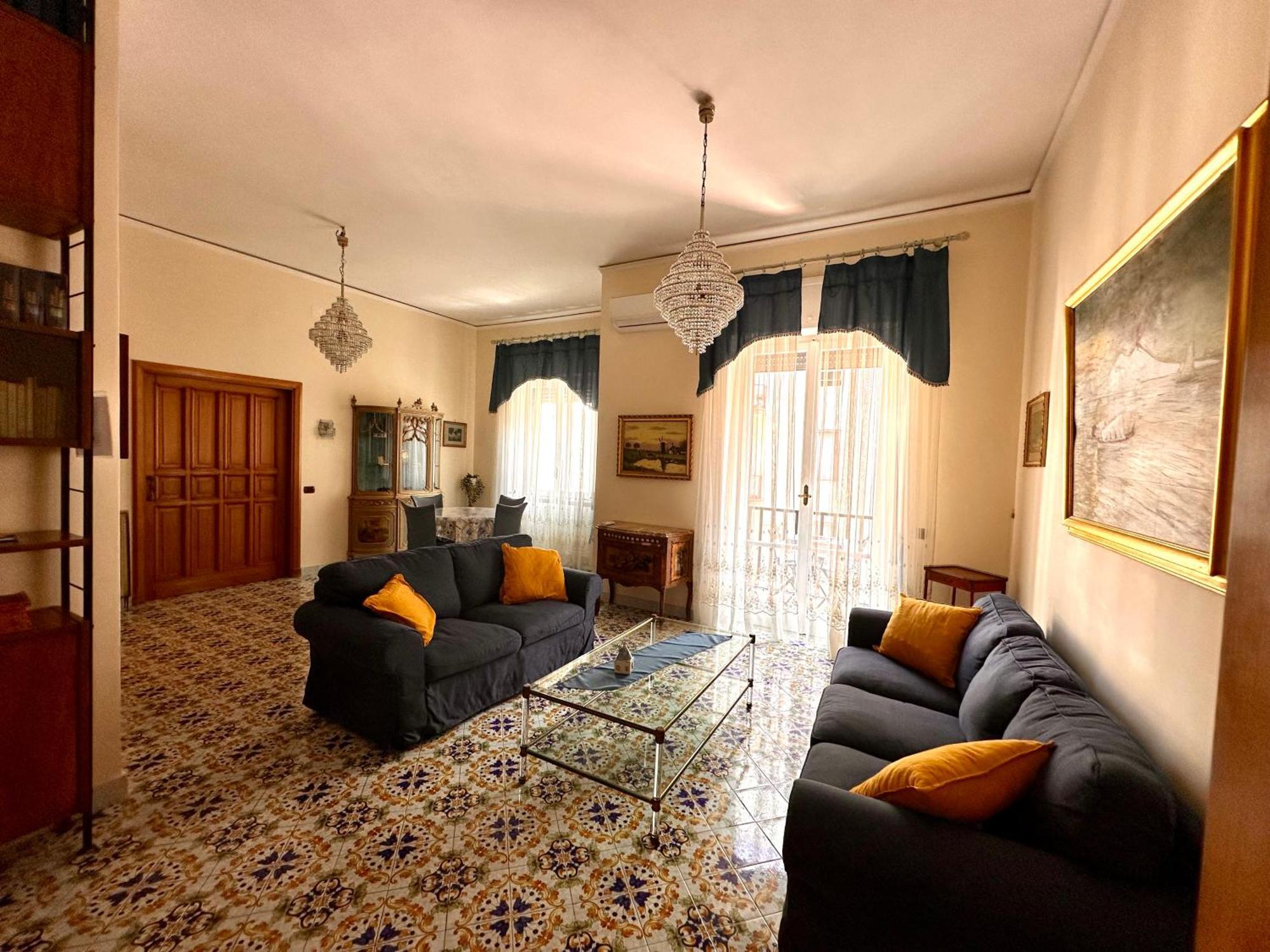 Maman Suite, Center Near Molo Beverello * Nápoles